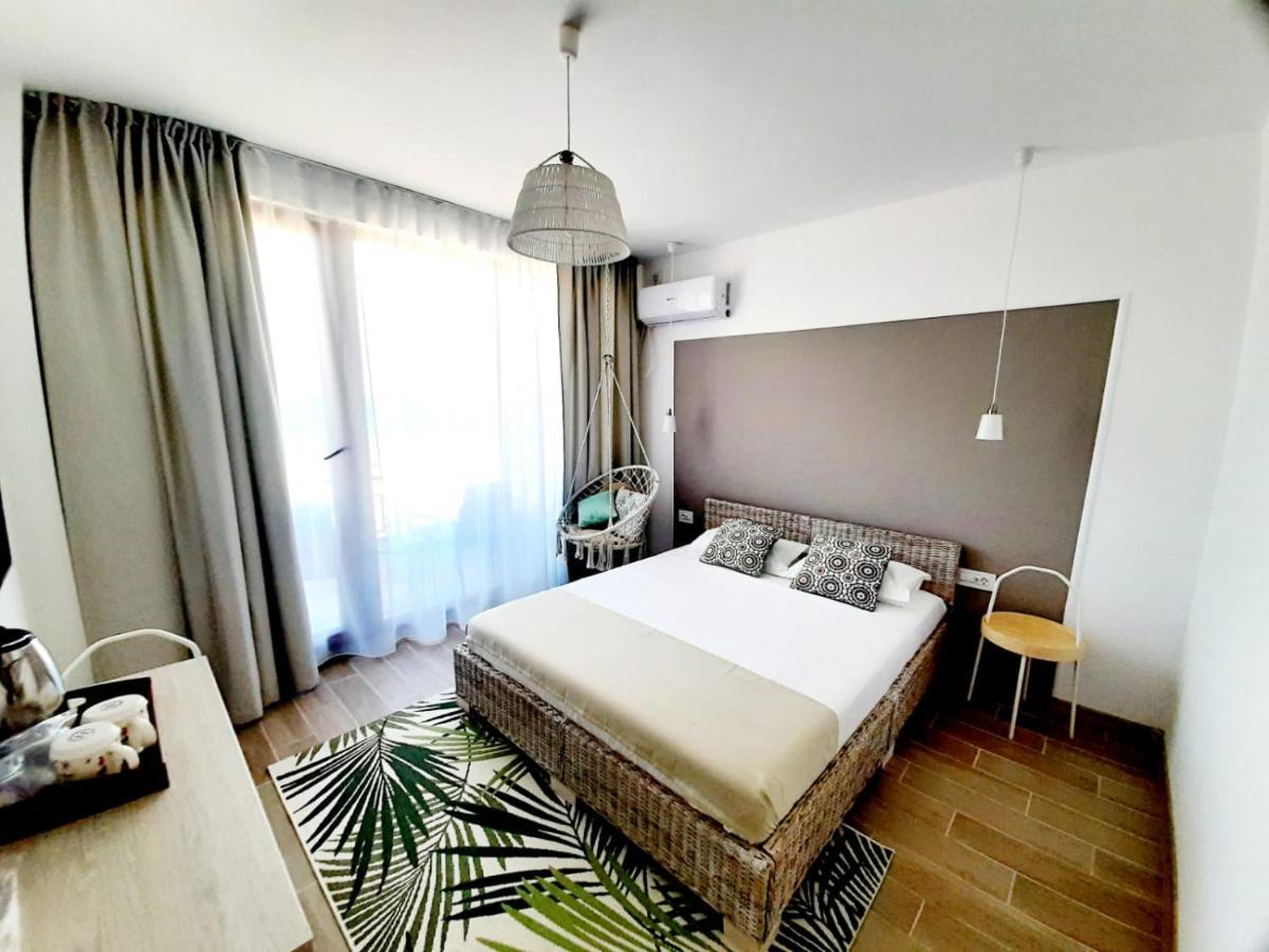 Hotel Adriano Pe Plaja Belona Eforie Nord Zewnętrze zdjęcie