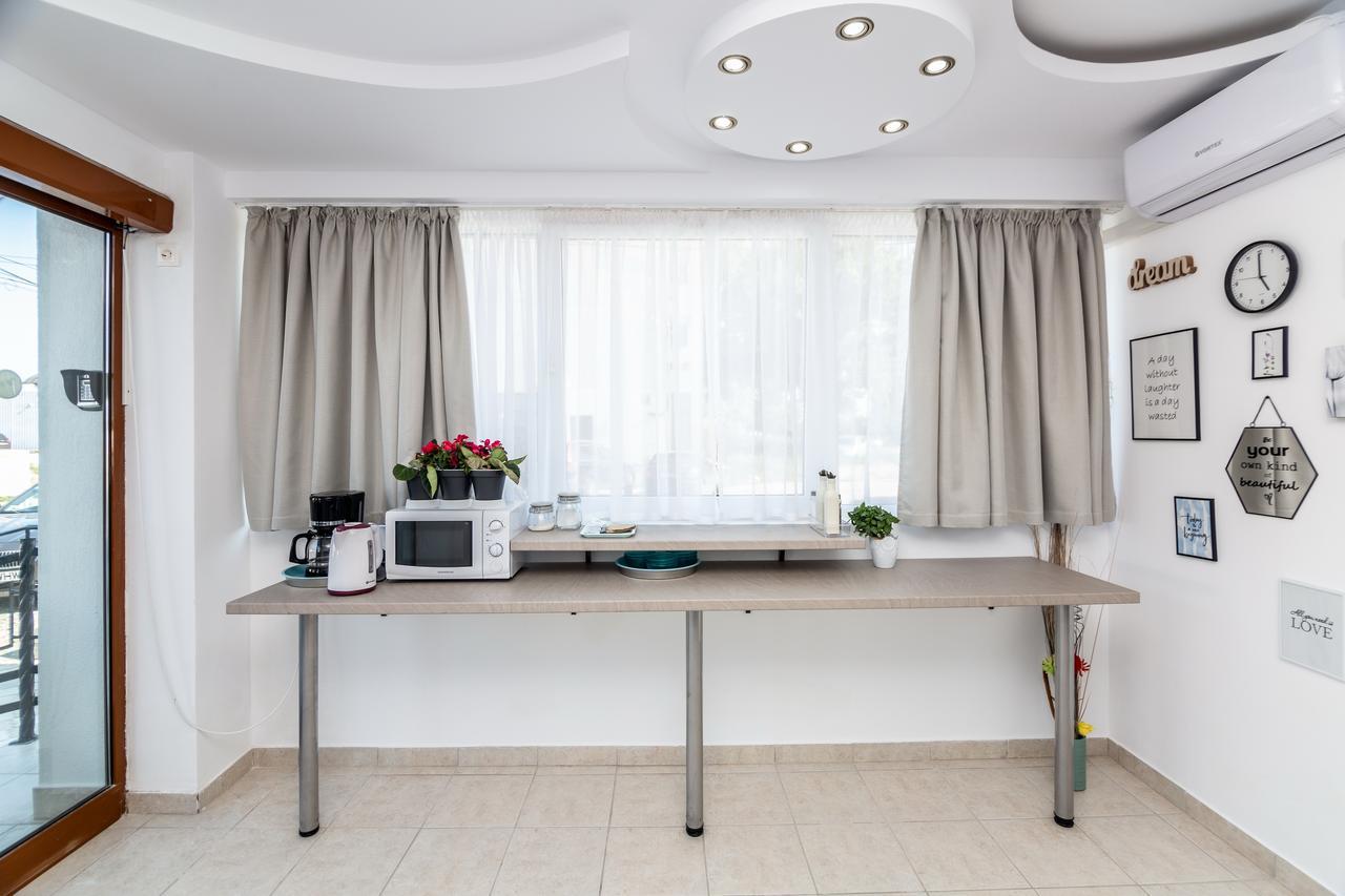 Hotel Adriano Pe Plaja Belona Eforie Nord Zewnętrze zdjęcie