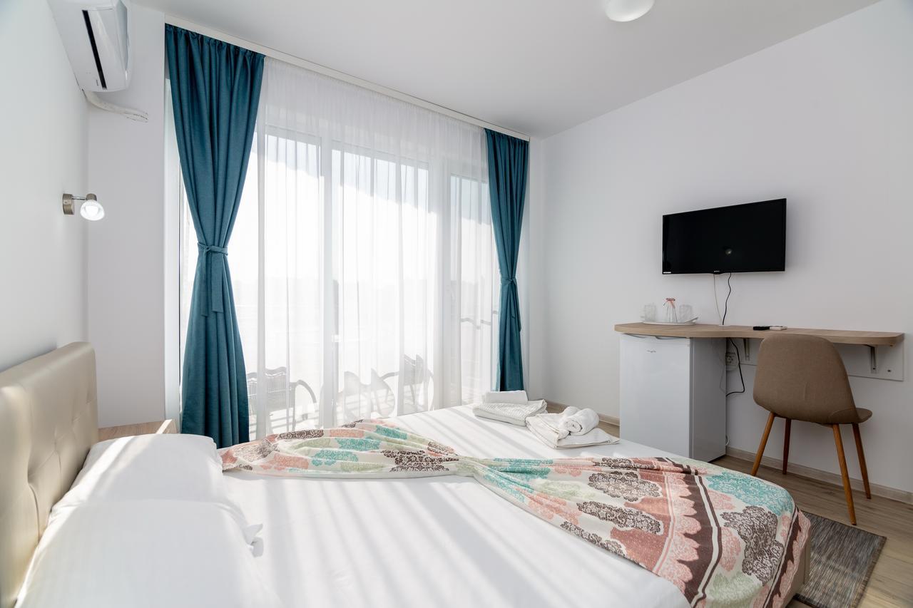Hotel Adriano Pe Plaja Belona Eforie Nord Zewnętrze zdjęcie