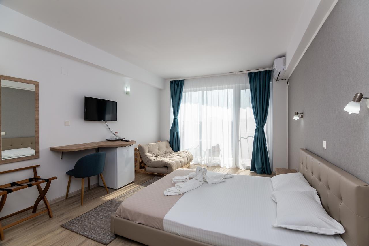 Hotel Adriano Pe Plaja Belona Eforie Nord Zewnętrze zdjęcie